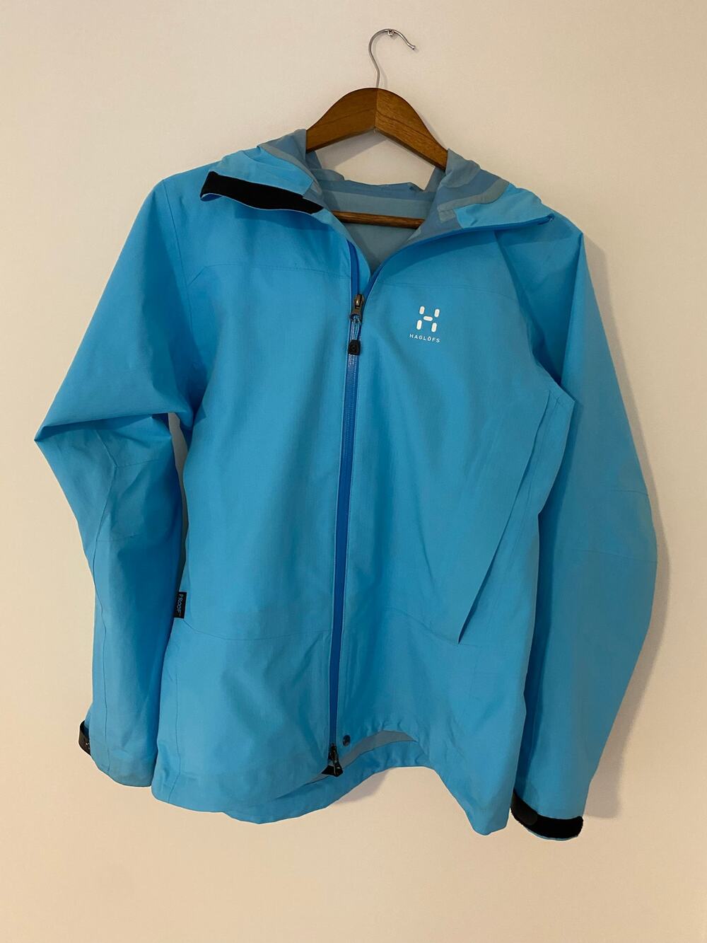 Haglofs Buteo Womens Rain Wind Jacket Outdoor Frost Blue GUC Hooded Bara Medium